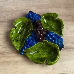 Vintage Arnels Ceramic Molds grape divided antipasto dish , candy bowl catch all